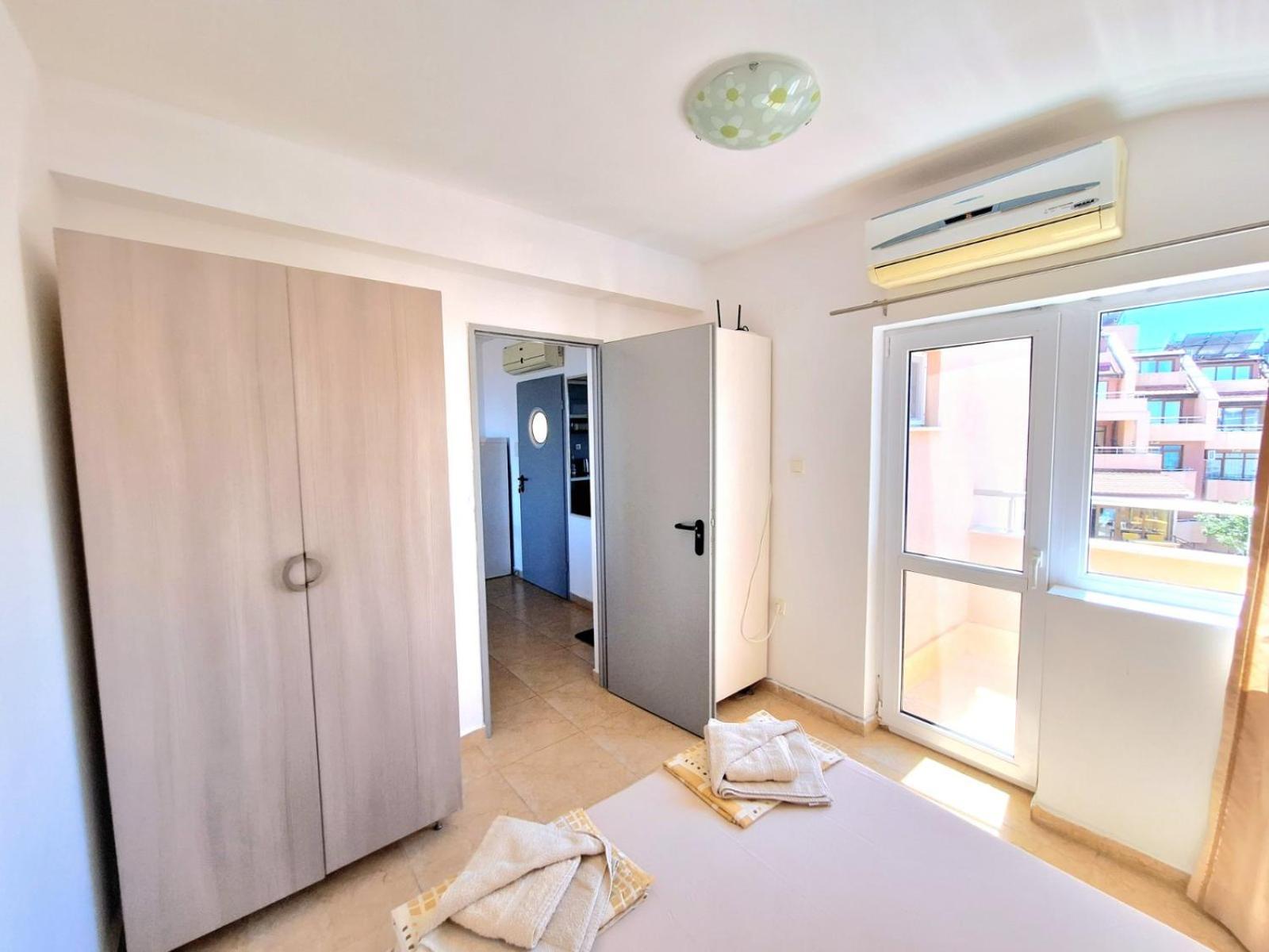 Apartment ELENA Szozopol Kültér fotó